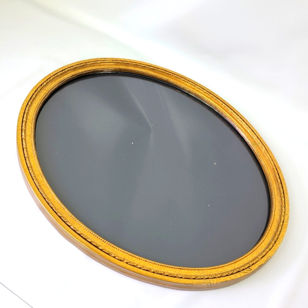 Home Interiors Gift Gold Bronze Oval Wall Picture Frame